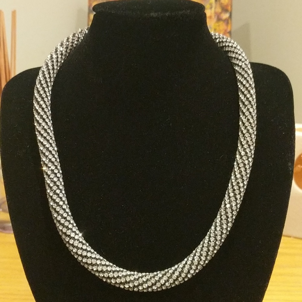 Express 18' crystal studded necklace nwot